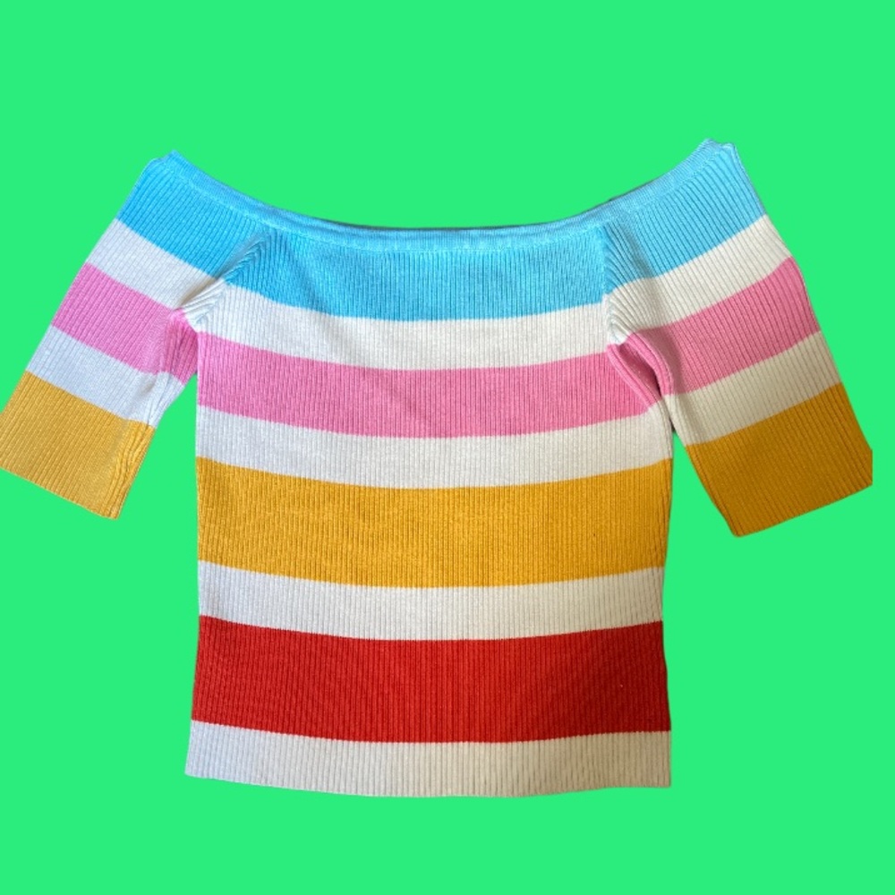 FASHION NOVA OFF THE SHOULDER SHIRT